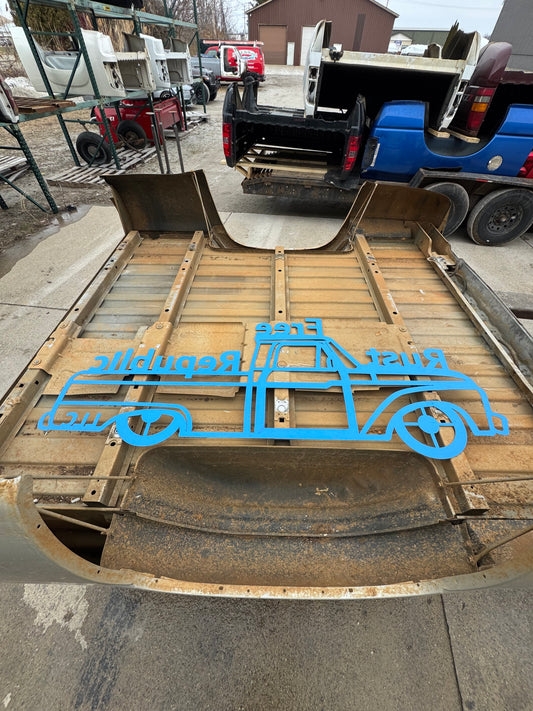 1999–2006 Chevy/GMC 6.6’ Bed – Rust-Free (Silver Birch 59U)