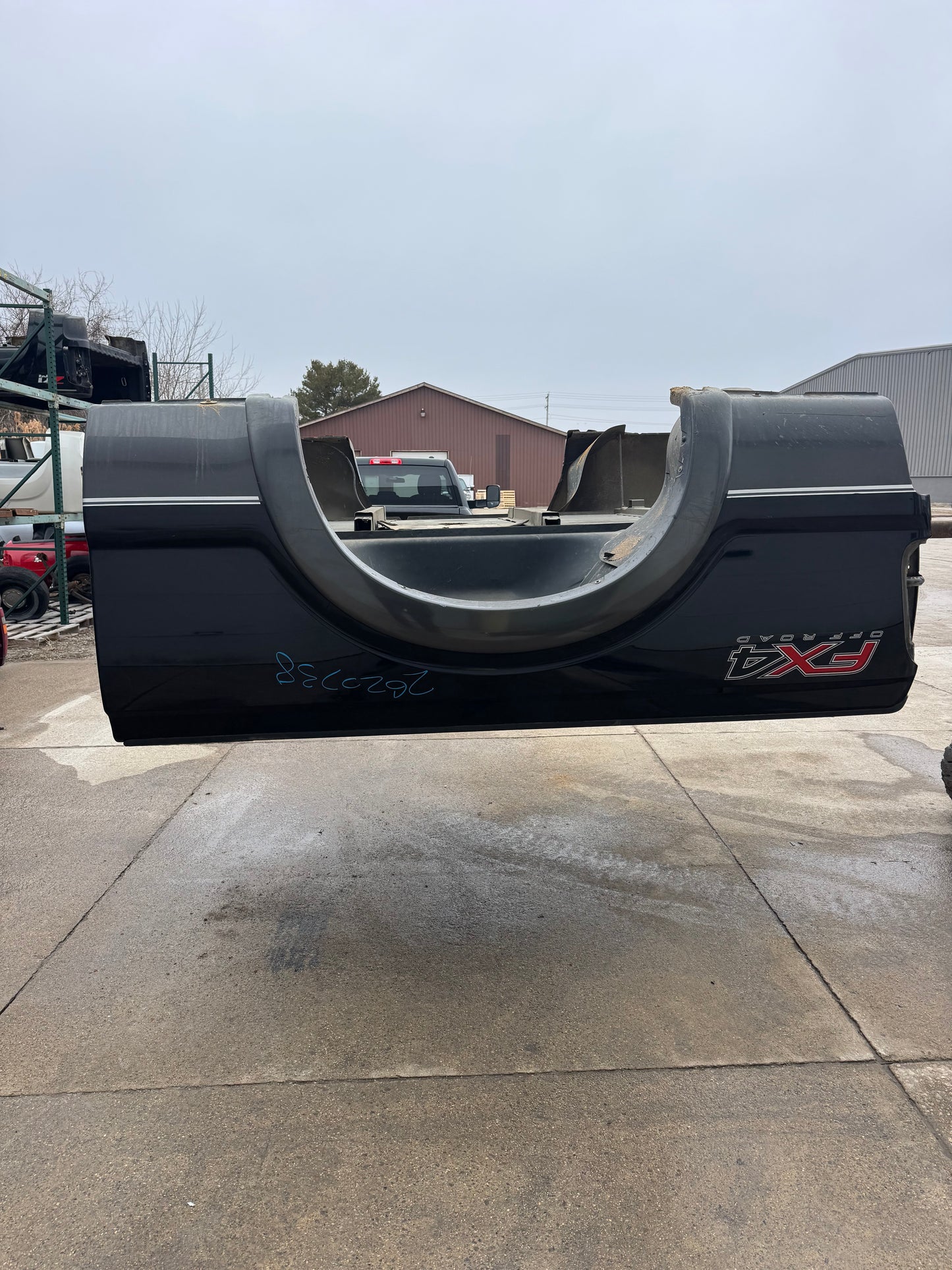 2011–2016 Ford F-250 Super Duty 6.6’ Bed – Rust-Free (Paint Code G1)