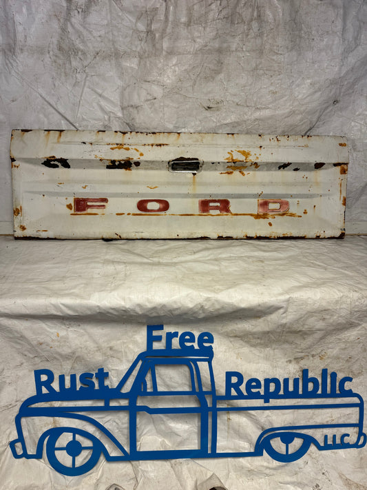 1970s Ford Dentside Tailgate – Original Patina