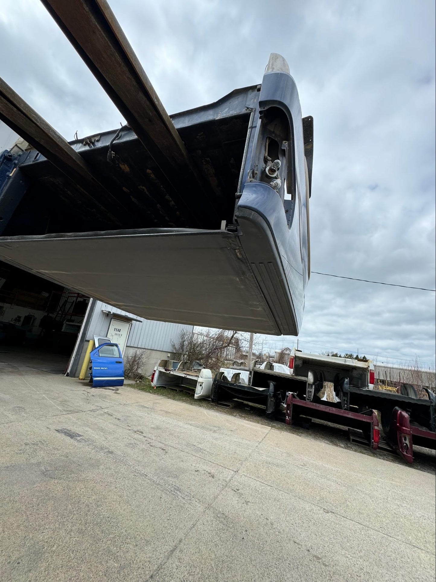 2012 Ford F-150 5.6’ Bed – Rust-Free, Paint Code DX
