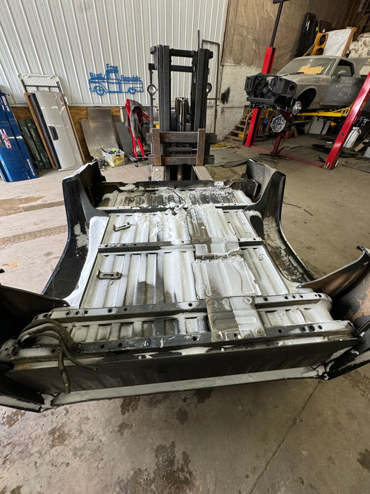 2007–2013 GMC Sierra 5.9’ Bed – Rust-Free