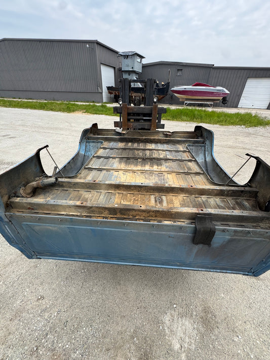 1980s Chevy Square Body Bed – Rust-Free