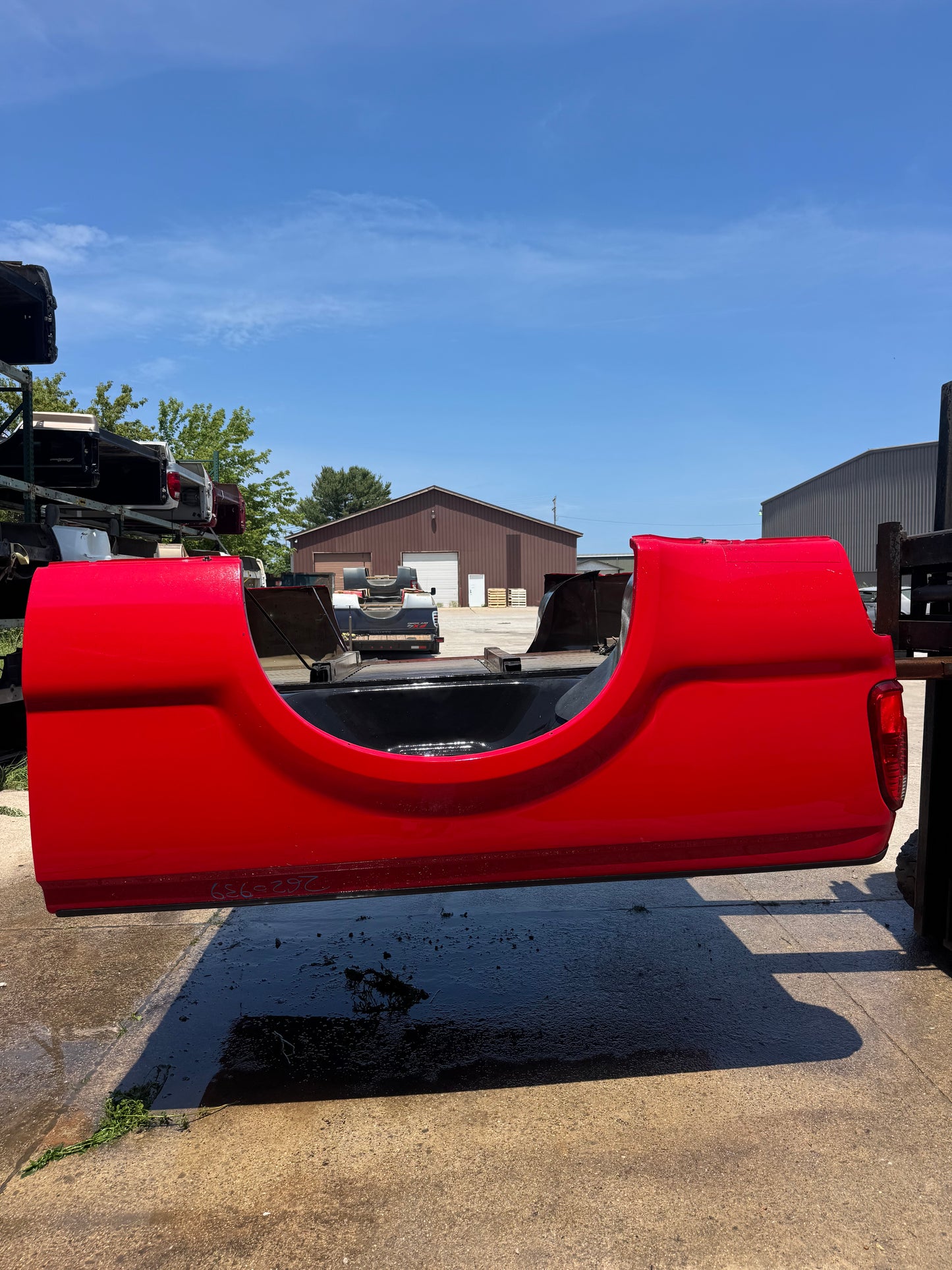 1999–2010 Ford F-250 Super Duty 6.9’ Bed – Rust-Free (Red)