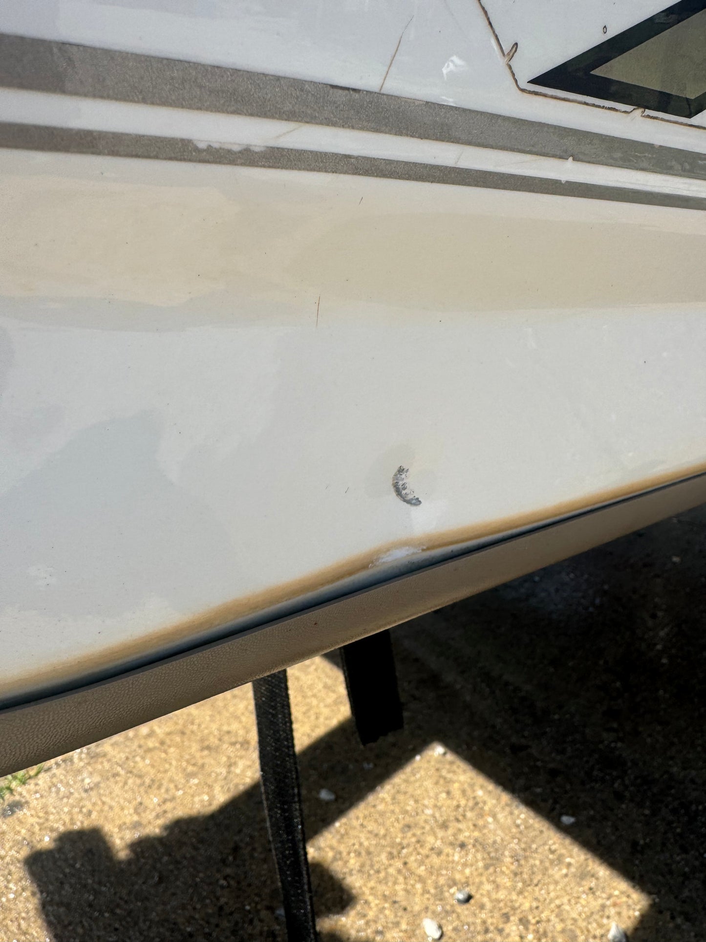 1999–2010 Ford F-250 Super Duty 6.9’ Bed – Rust-Free (White)