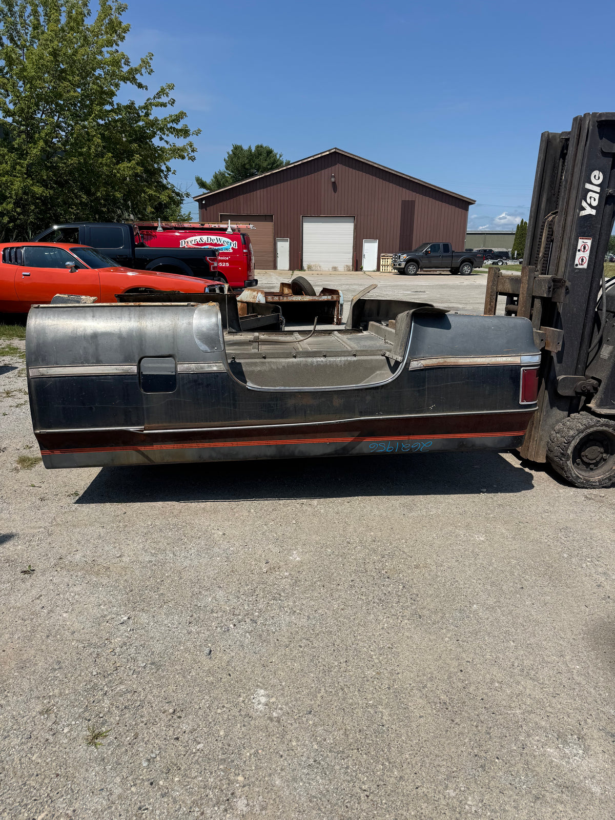 1980s Chevy Square Body 8’ Long Beds – Rust-Free