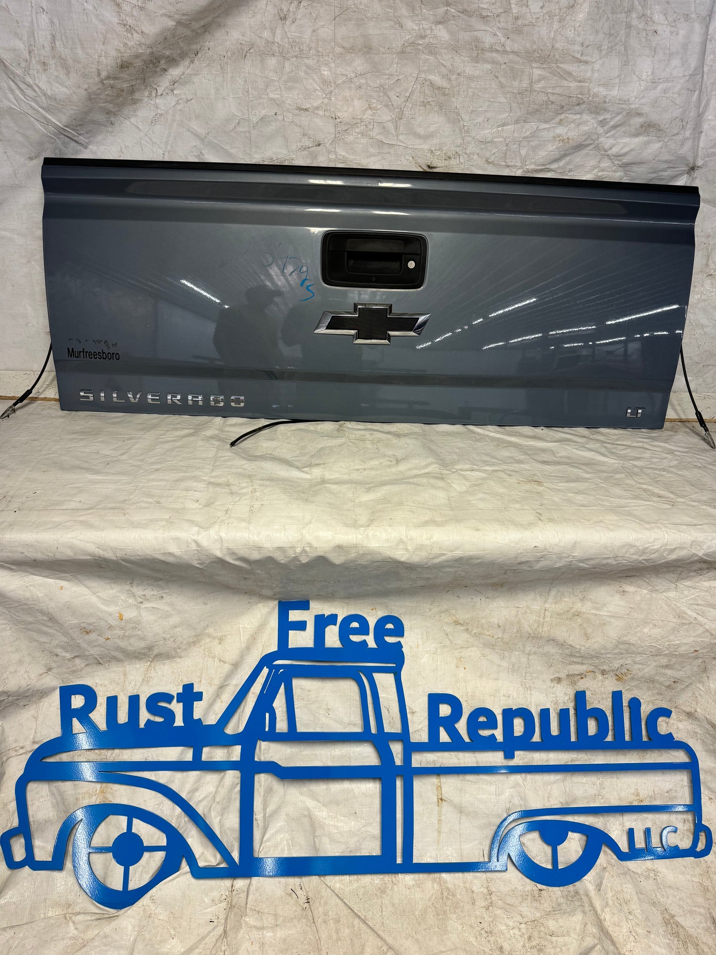 2015–2019 GMC/Chevy Silverado Tailgates – Rust-Free