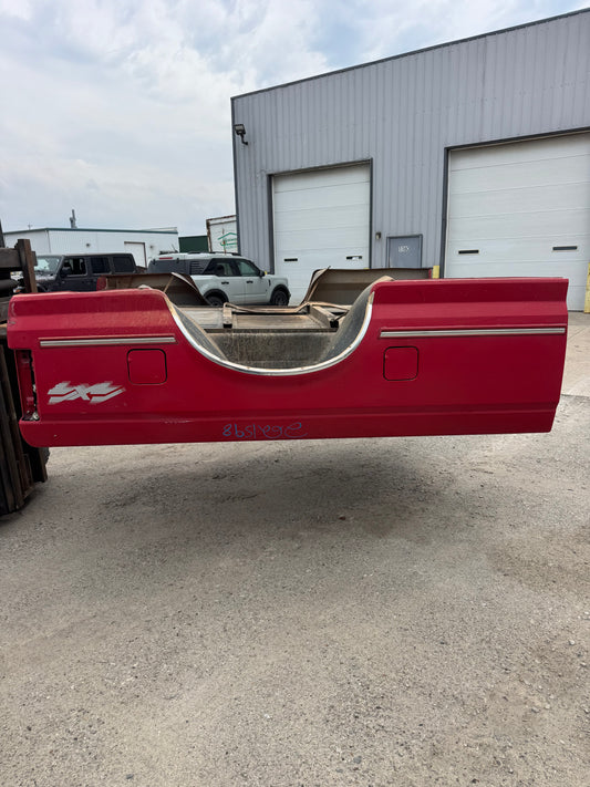 1990s Ford OBS 8’ Bed – Rust-Free (Dual Tank Diesel)