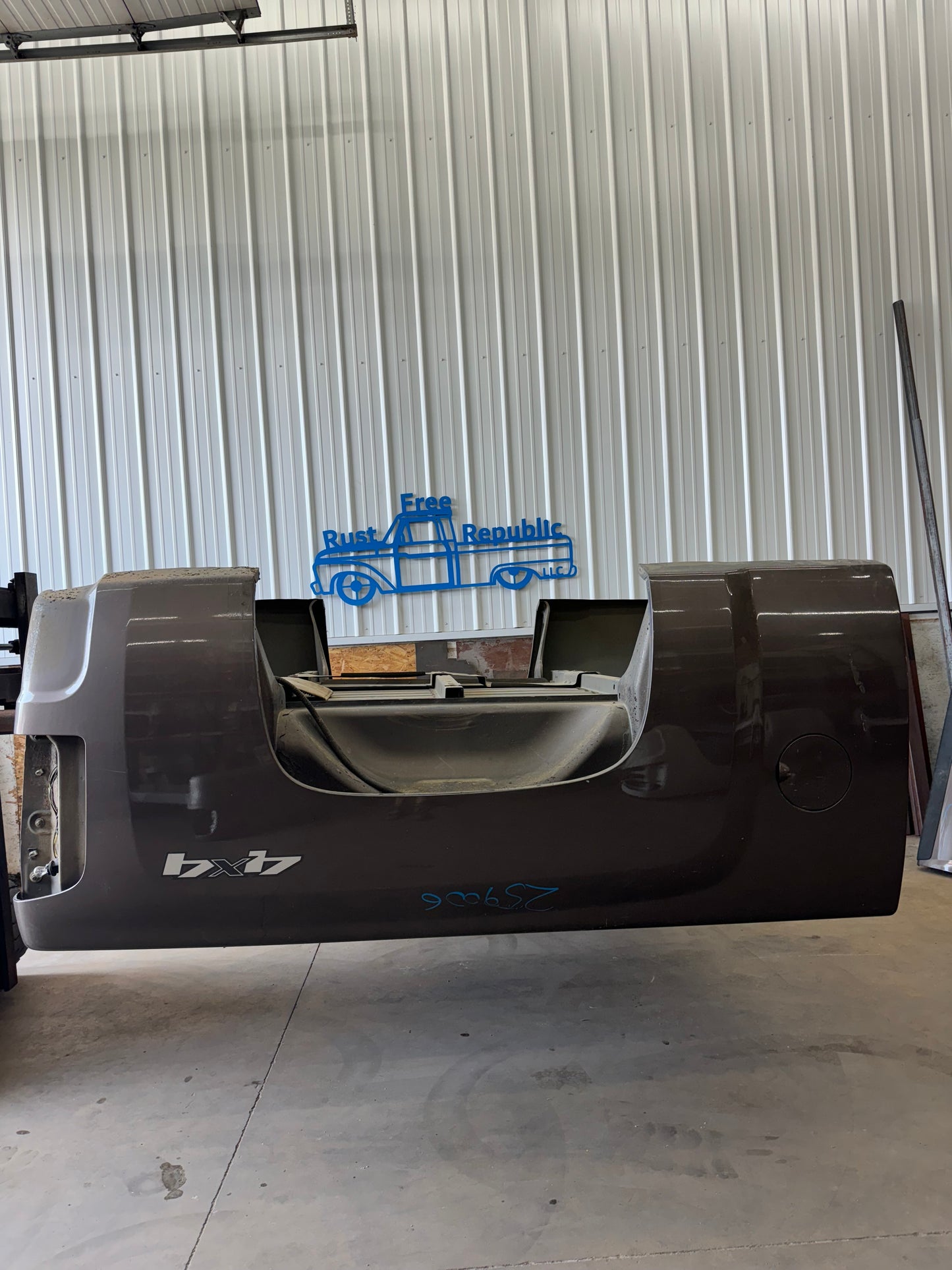 2007–2013 Chevy Silverado 6.6’ Bed – Rust-Free