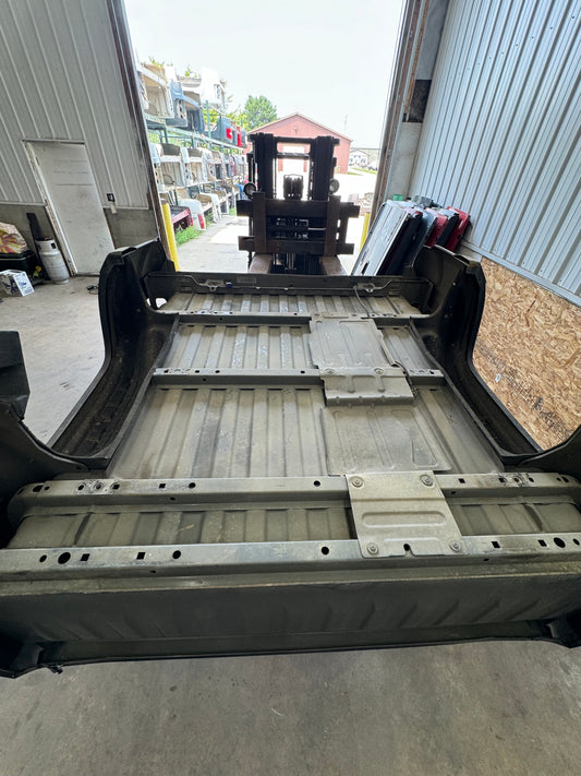 2015–2019 Chevy Silverado 5.9’ Bed – Rust-Free