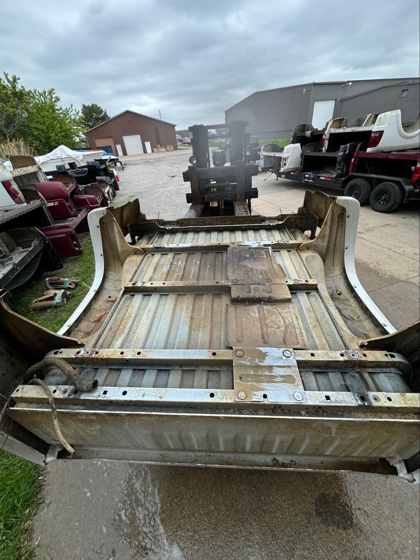 2007–2013 GMC Sierra 5.9’ Bed – Rust-Free, No Damage