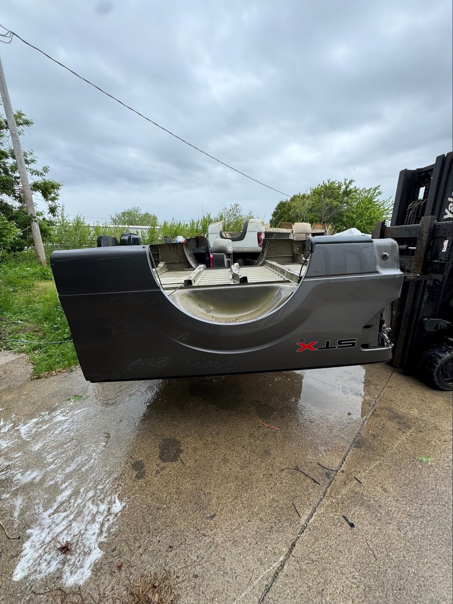 //SOLD// — 2013 Ford F-150 6.6’ Bed – Rust-Free, Paint Code UJ — //SOLD//