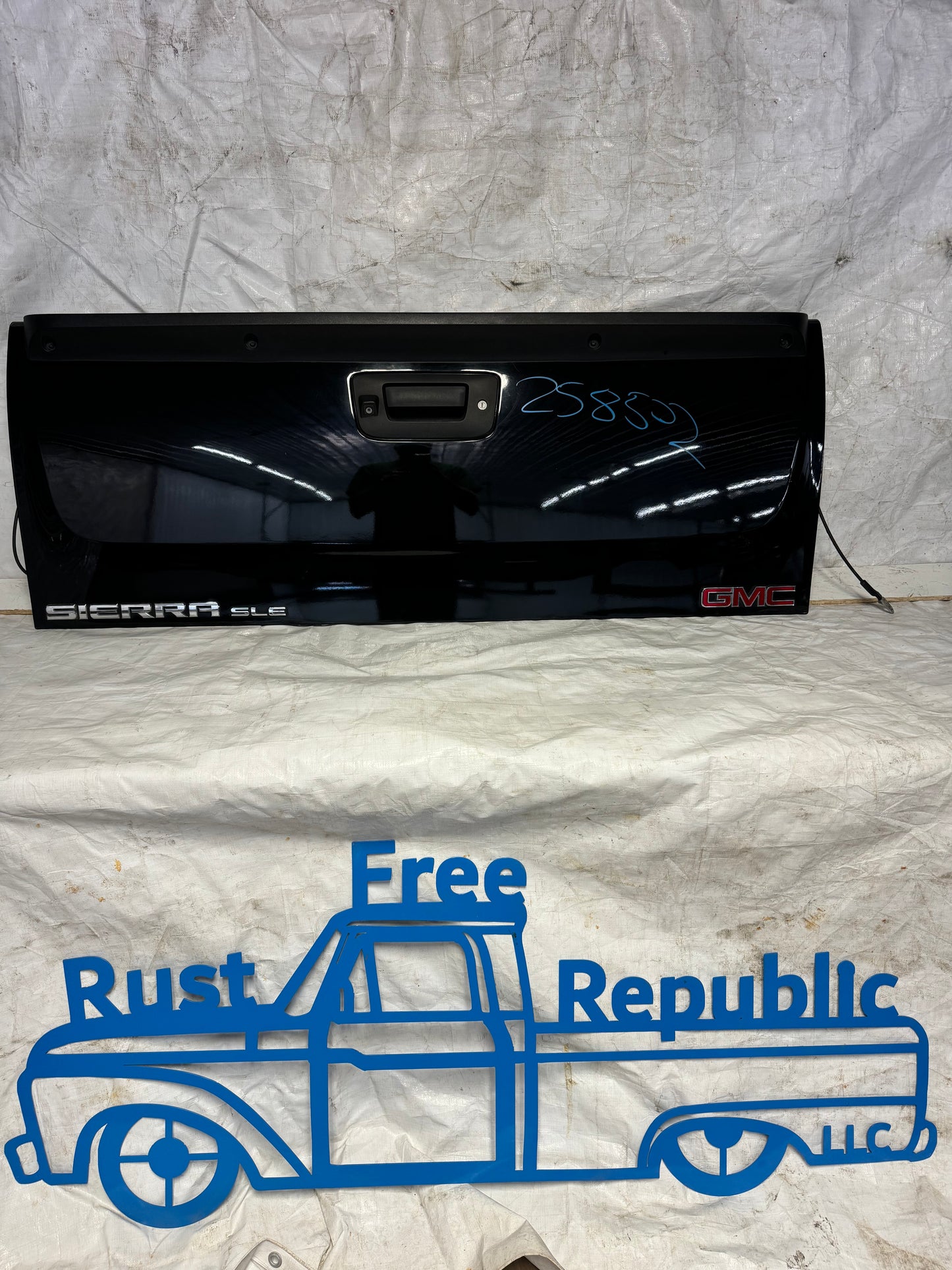 2007–2013 GMC/Chevy Silverado Tailgates – Rust-Free